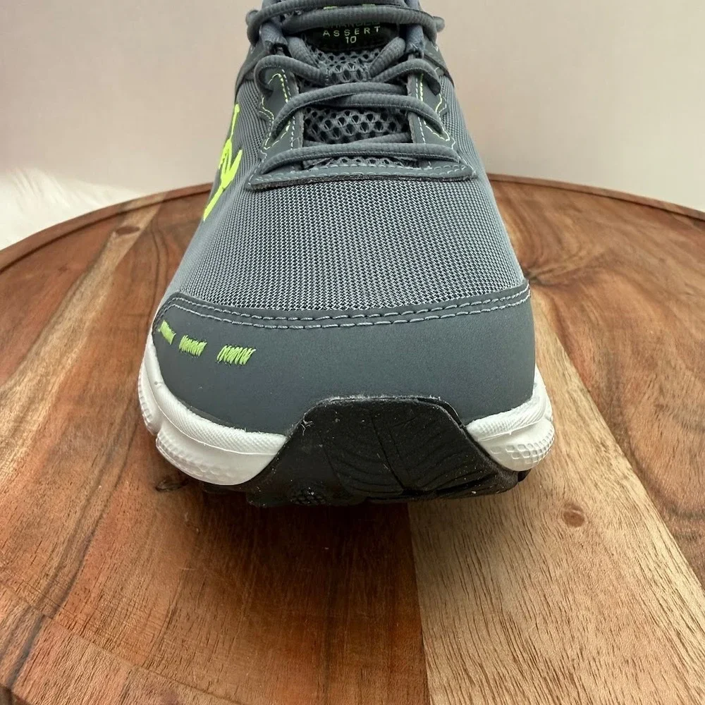SINGLE SHOE‎ ONLY Under Armour  RIGHT FOOT Men's Size 12  Grey/Lime NEW